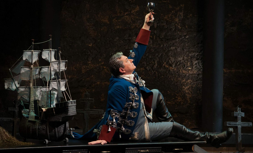 Любовь у трона