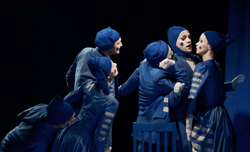 С художника спросится